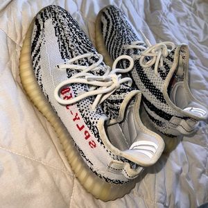 zebra yeezys men 6.5 (womens 8)